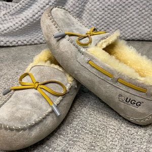 USED Everugg Ugg Eversheepskins Slippers, Light Grey, womens size 8